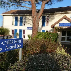 Hotel Ad Cyber-hôtel, LʼUnion